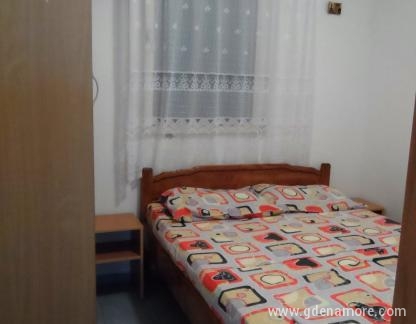 Milosavljevic Apartments, , private accommodation in city Dobre Vode, Montenegro